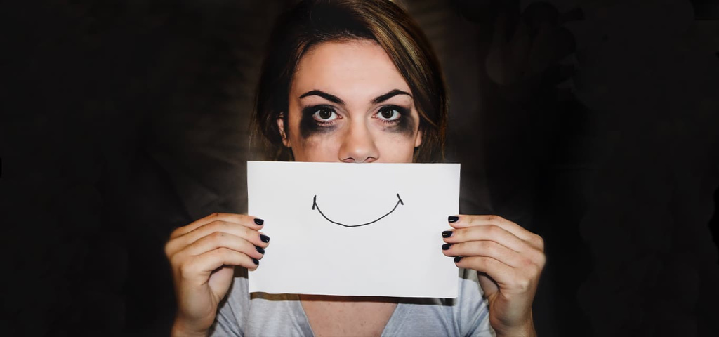 Smiling_Depression_Hero_1366x640.jpg